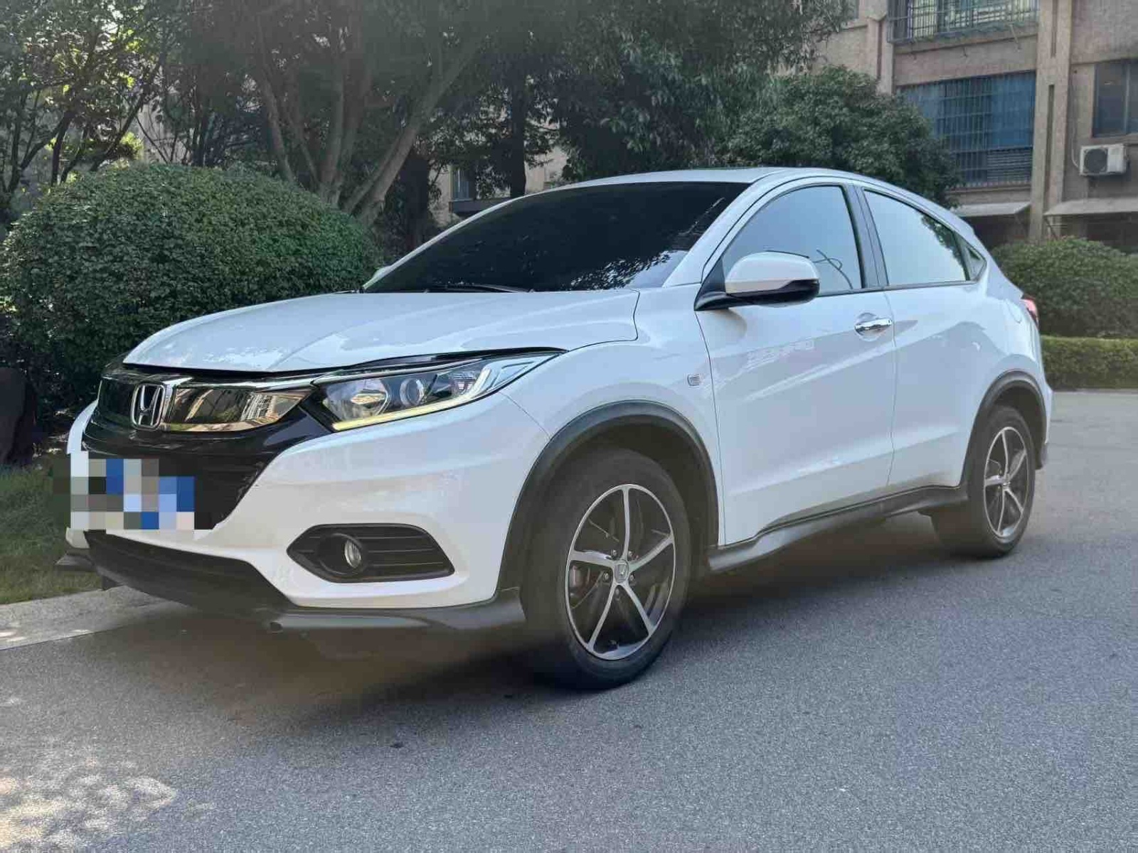 MY2020 Vezel 1.5L CVT Pioneer Version 
