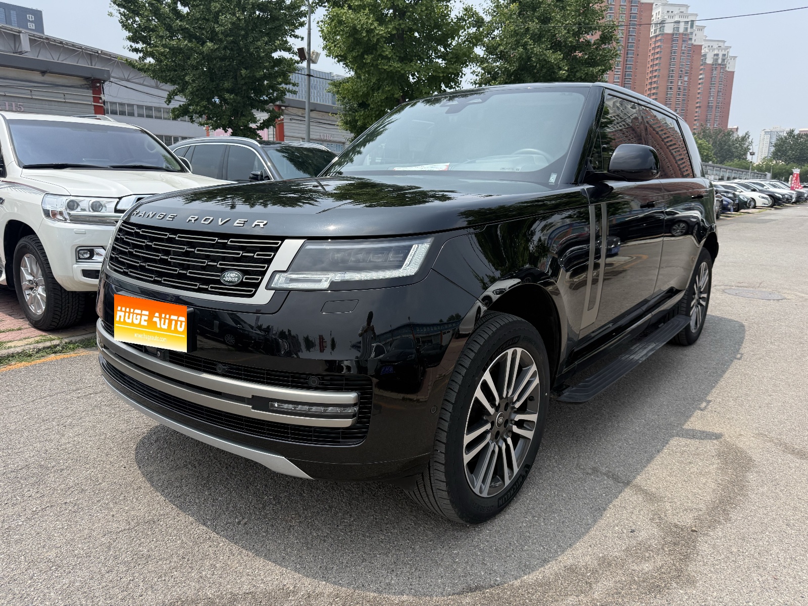 MY2023 Range Rover 3.0 L6 400PS Heyday Extended 