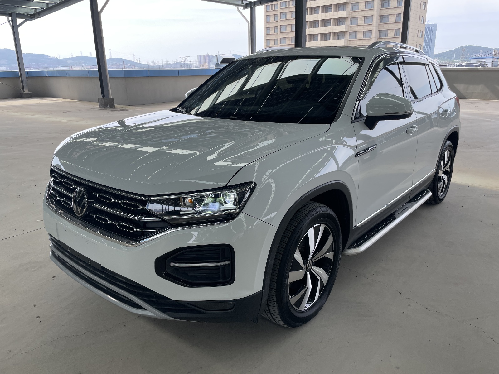 MY2022 Tayron 280TSI 2WD Luxury Intelligent Connected 