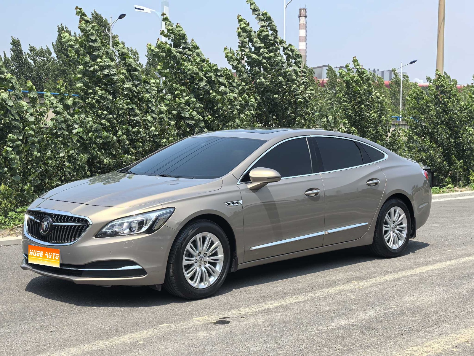 MY2016 Lacrosse 20T Luxury Version 