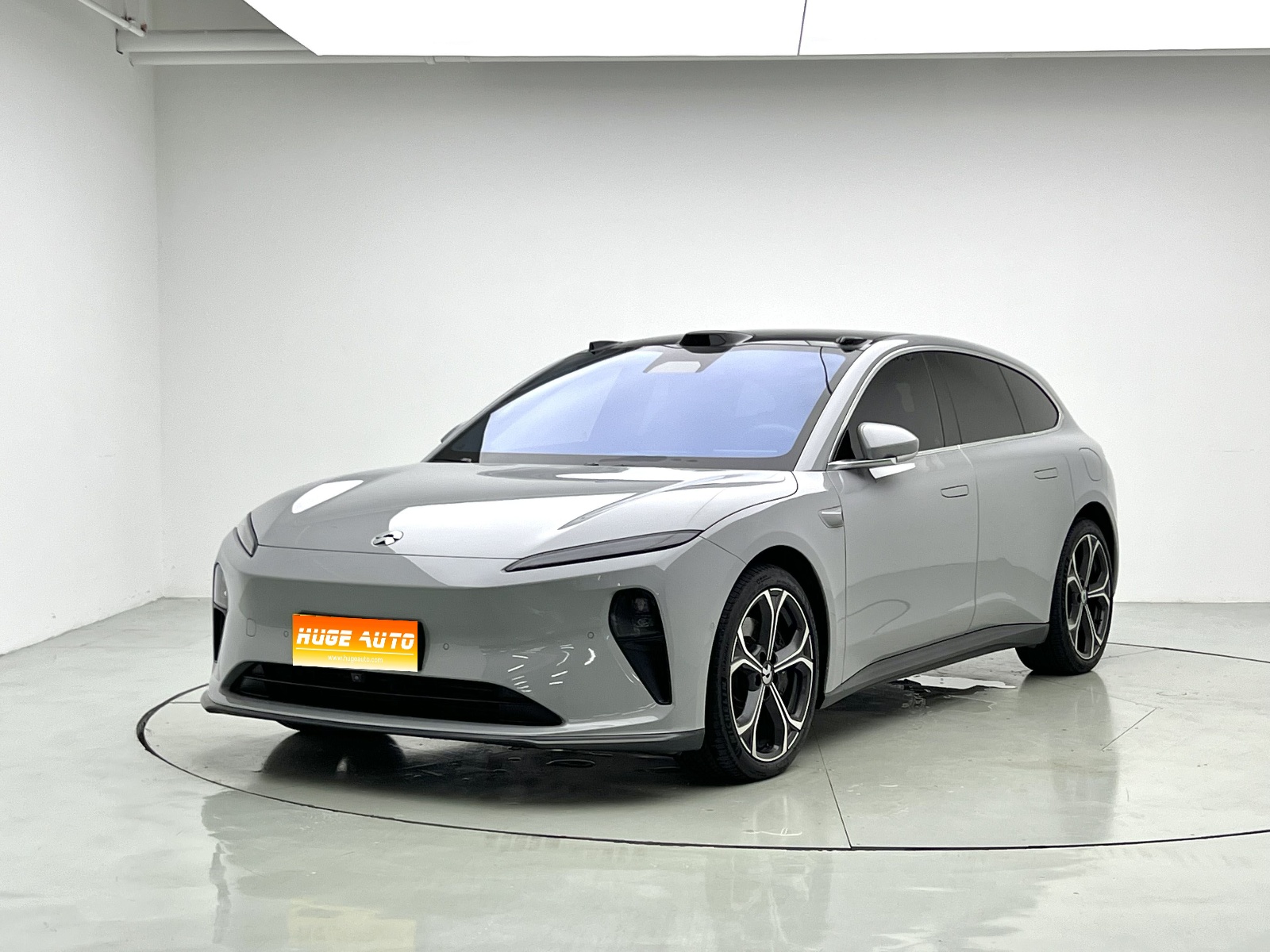 MY2024 NIO ET5T 75kWh Touring