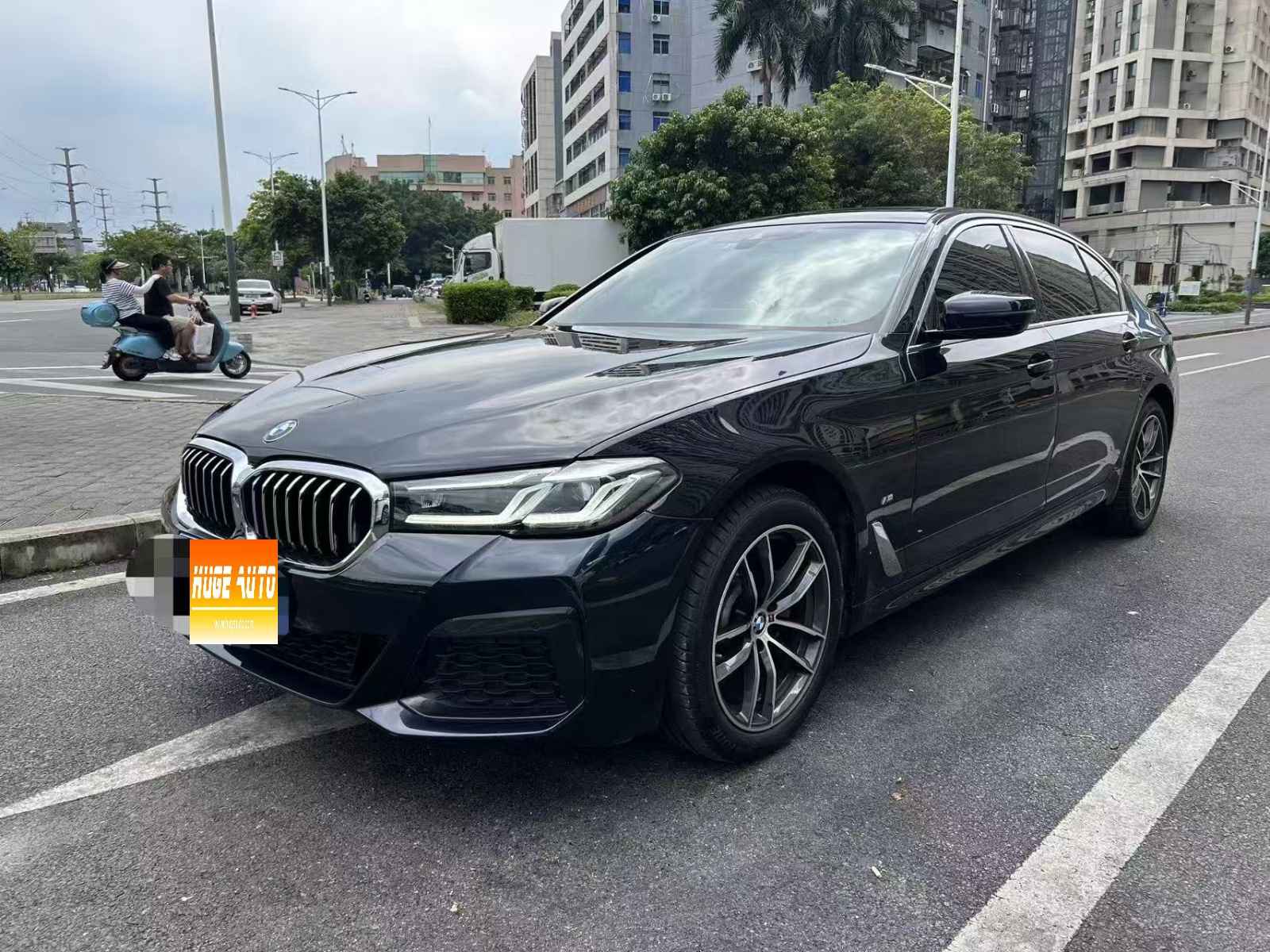 MY2022 BMW 5 Series 525Li M Sport Kit 