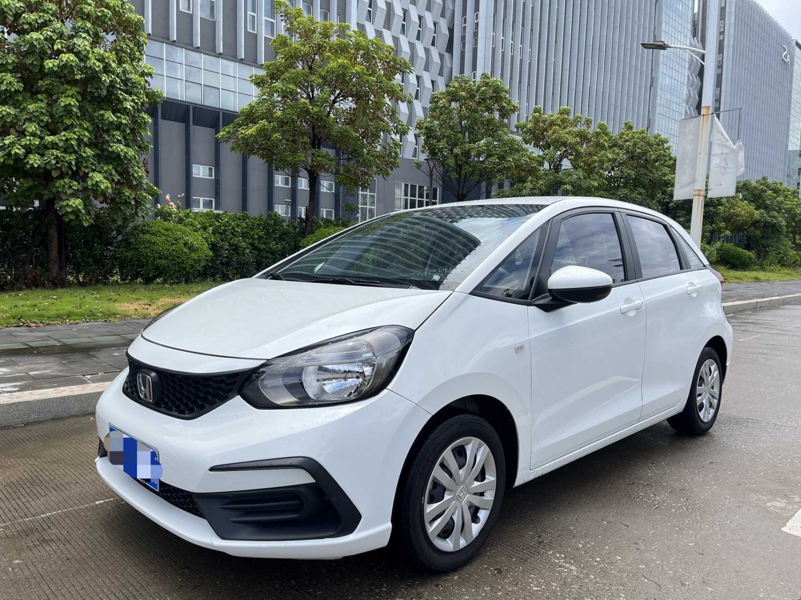 MY2023 FIT 1.5L CVT Chaoxiang