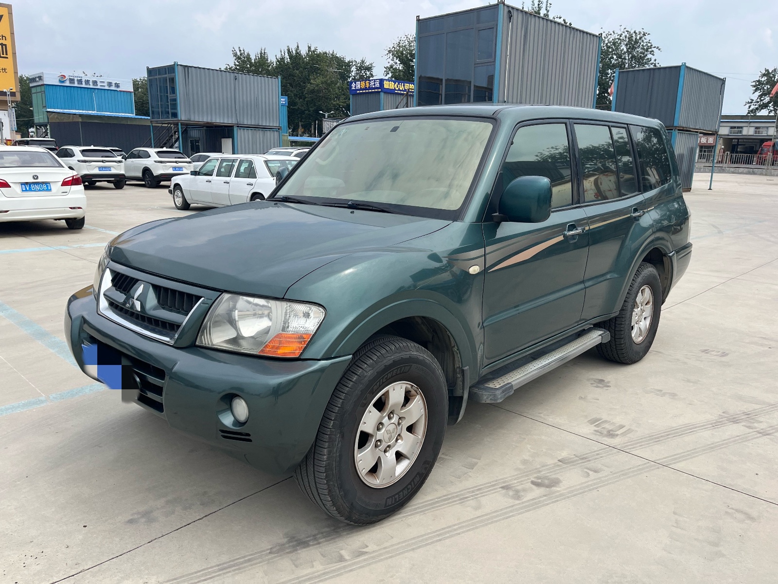 MY2011 Pajero V73 3.0L MT GL