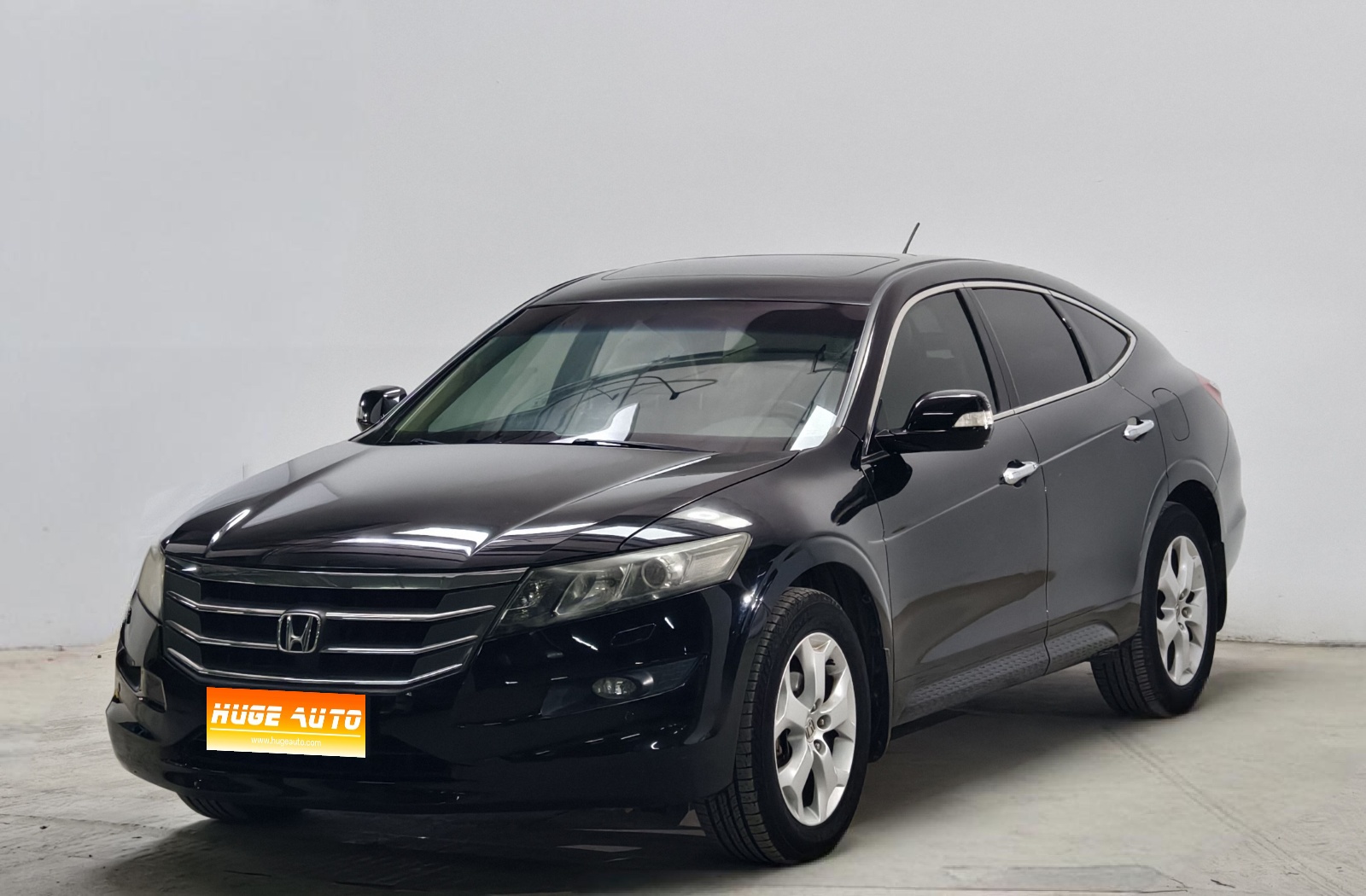MY2012 Crosstour 2.4L Luxury 