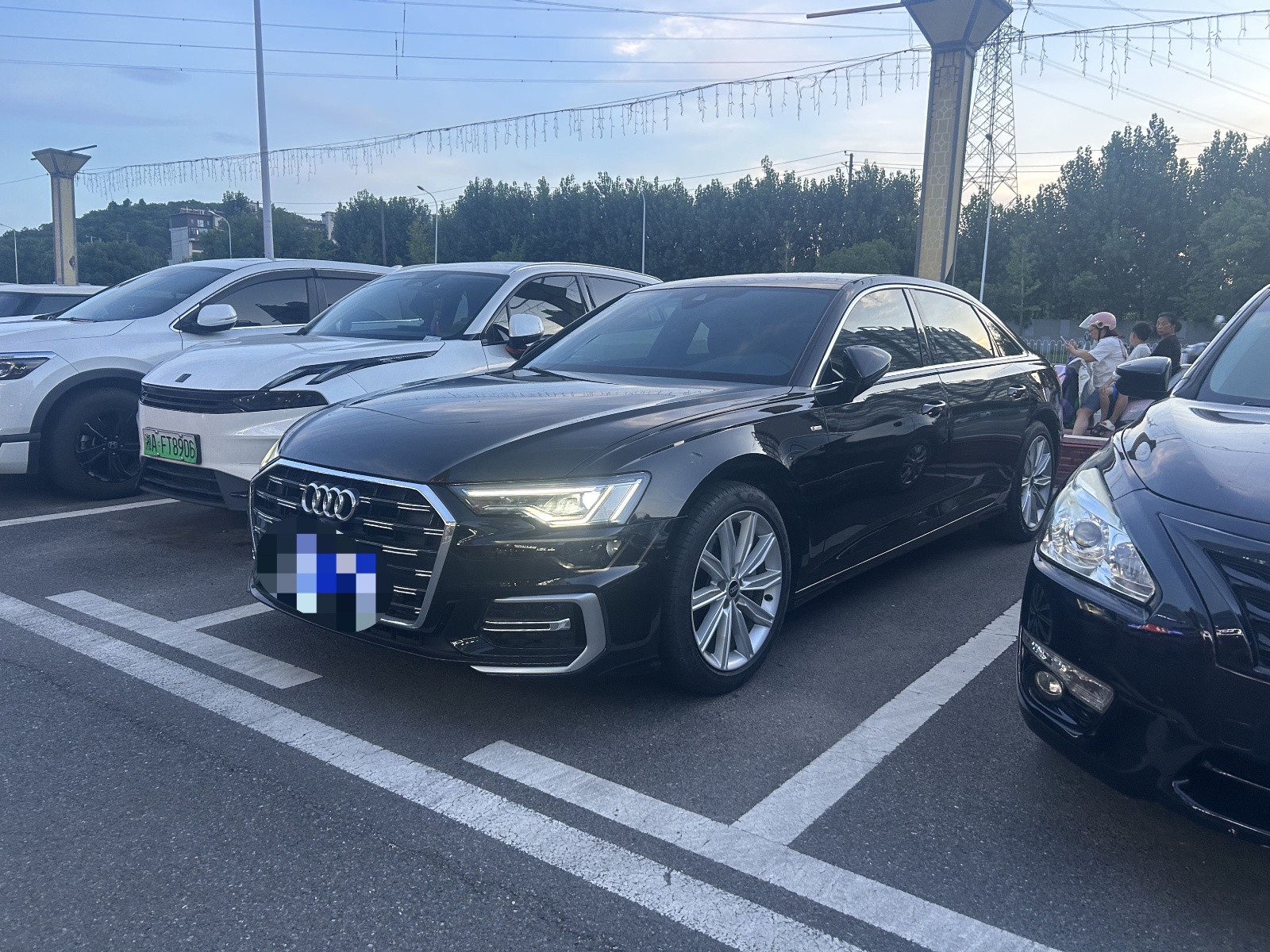 2023款 奥迪A6L 45 TFSI 臻选动感型