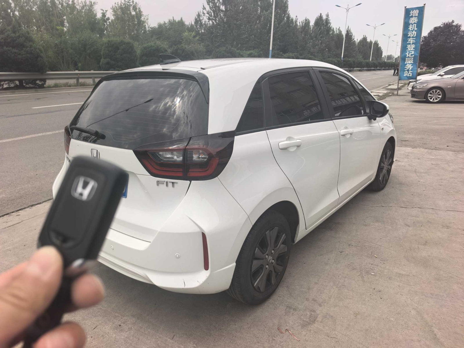 MY2022 FIT 1.5L CVT Enjoy Sunroof