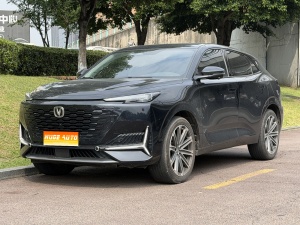 2021款 长安UNI-K 2.0T 全轮驱动尊贵型