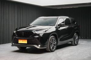 2024款 皇冠陆放 2.5L HEV四驱豪华版