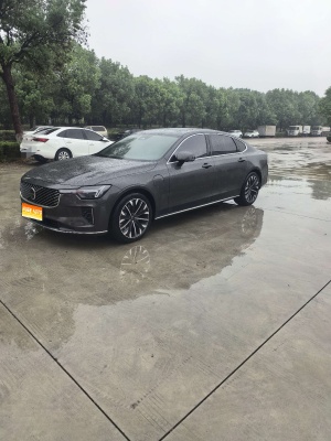 2026款 沃尔沃S90插电式混动 四驱长续航智远豪华版