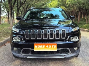 MY2019 CHEROKEE 2.0L 2WD Fashion Version National V 