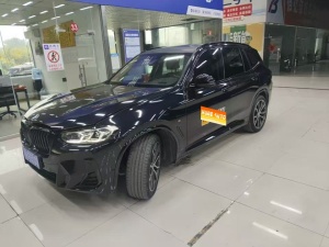 2022款 宝马X3 改款 xDrive30i 领先型 M曜夜套装