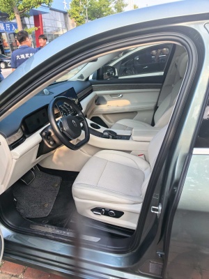 MY2022 AITO M5 REEV 4WD Perfection Version