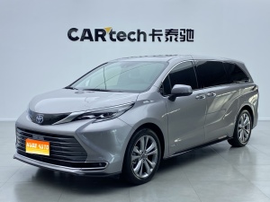 MY2023 SIENNA 2.5L Hybrid Distinguished Version