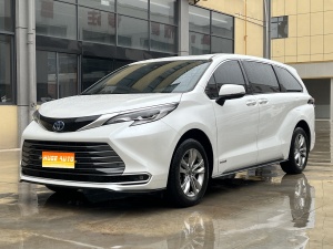 MY2023 SIENNA 2.5L Hybrid Luxury Version