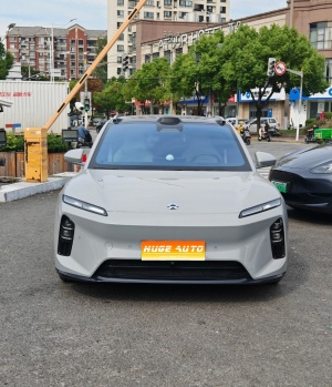 2025款 蔚来ET5T 75kWh Touring