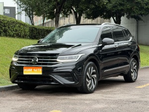 MY2023 Tiguan L 300TSI AT 2WD Enjoy Version 