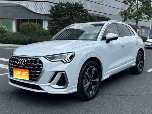 MY2025 AUDI Q3 quattro 45th Anniversary Collection 35TFSI Fashion Dynamic Version