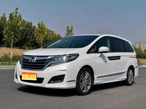MY2016 Elysion 2.4L Luxury Version 