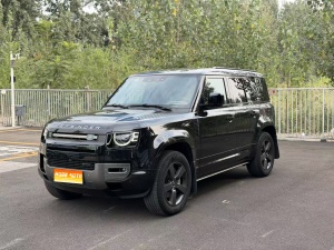 2023款 卫士 110 3.0T P400 X-DYNAMIC HSE
