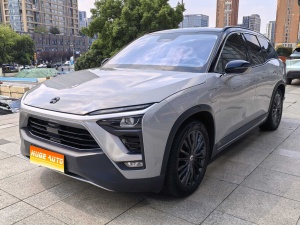 2018款 蔚来ES8 355KM 基准版 六座版