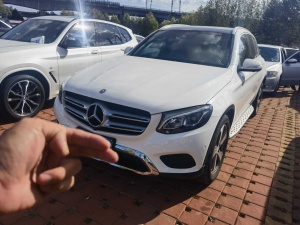 MY2016  Mercedes Benz  GLC Class  GLC 260 4MATIC  Luxury