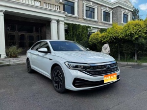 MY2023 Sagitar 300TSI DSG Exceed Version
