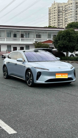 MY2024 NIO ET5T 75kWh Touring