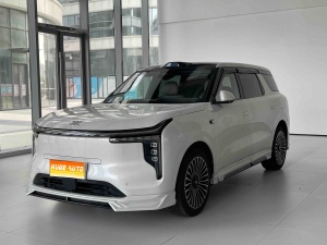 MY2026 IM LS8 52 Max+ Tech Flagship 5 Seats