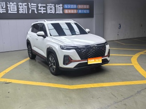 2022款 长安CS35 PLUS 蓝鲸NE 1.4T DCT豪华型