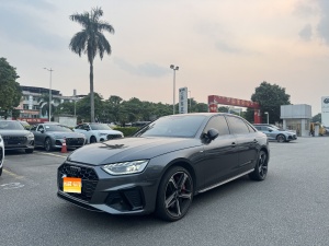 2024款 奥迪A4L 40 TFSI 豪华动感型