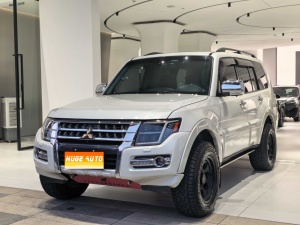 2015款 帕杰罗(进口) 3.0L 自动精英超越版 国IV
