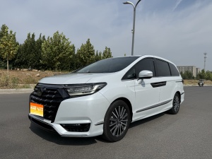 MY2024 ELYSION 2.0L e:HEV Luxury Version