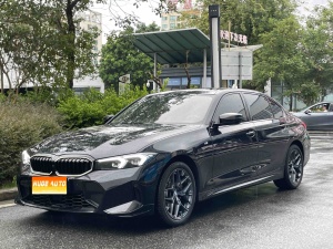 MY2025 BMW 3 Series 330Li M Sport Night Kit