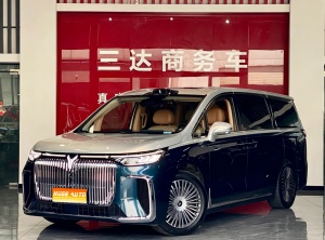 2025款 岚图梦想家 PHEV 四驱旗舰乾崑版