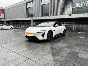 MY2025 AVATR 06 Max REEV