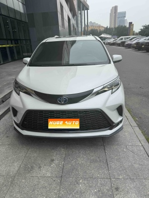 MY2023 Granvia 2.5L Hybrid Flagship VIP