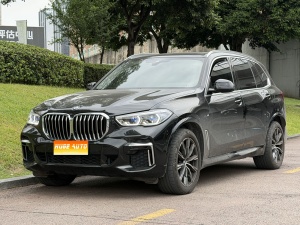 2022款 宝马X5 改款 xDrive 30Li 尊享型M运动套装