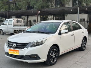 MY2014 Zotye Z300 New 1.5L MT Distinguished Version
