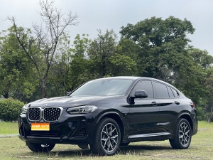 2022款 宝马X4 xDrive 25i M运动套装