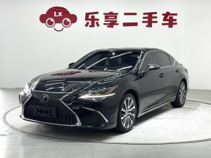 MY2018 Lexus ES 300h Exclusive Version National VI