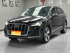 2020款 奥迪Q7 55 TFSI quattro S line尊贵型