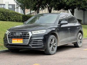 2018款 奥迪Q5L 40 TFSI 荣享时尚型 国V