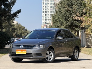 MY2013 Bora 1.6L AT Fashion