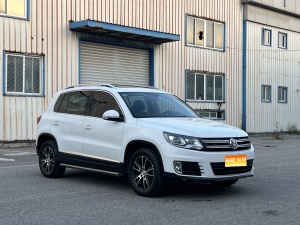 2015款 途观 1.8TSI 自动两驱舒适版