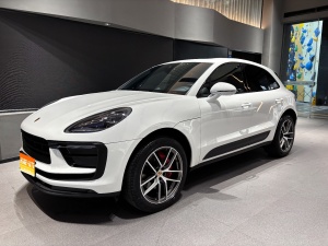 MY2023 Macan 2.0T