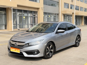 2016款 思域 220TURBO CVT尊耀版