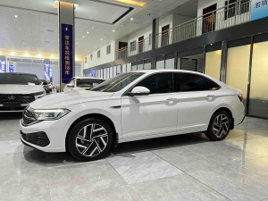 2023款 速腾 300TSI DSG超越版