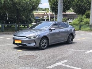 MY2023 Qin PLUS Champion EV 420KM Lead