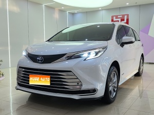 MY2023 SIENNA 2.5L Hybrid  Comfort